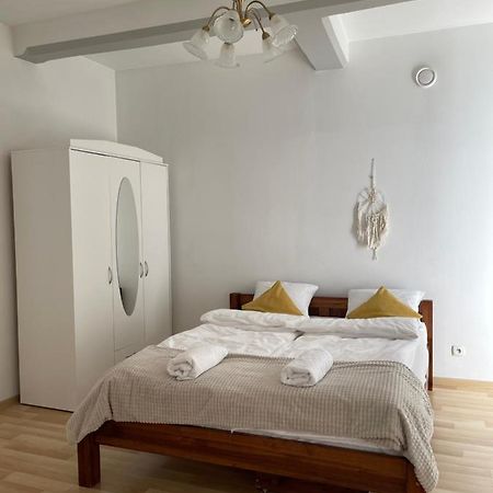 Marka Apartment Krakow Bagian luar foto
