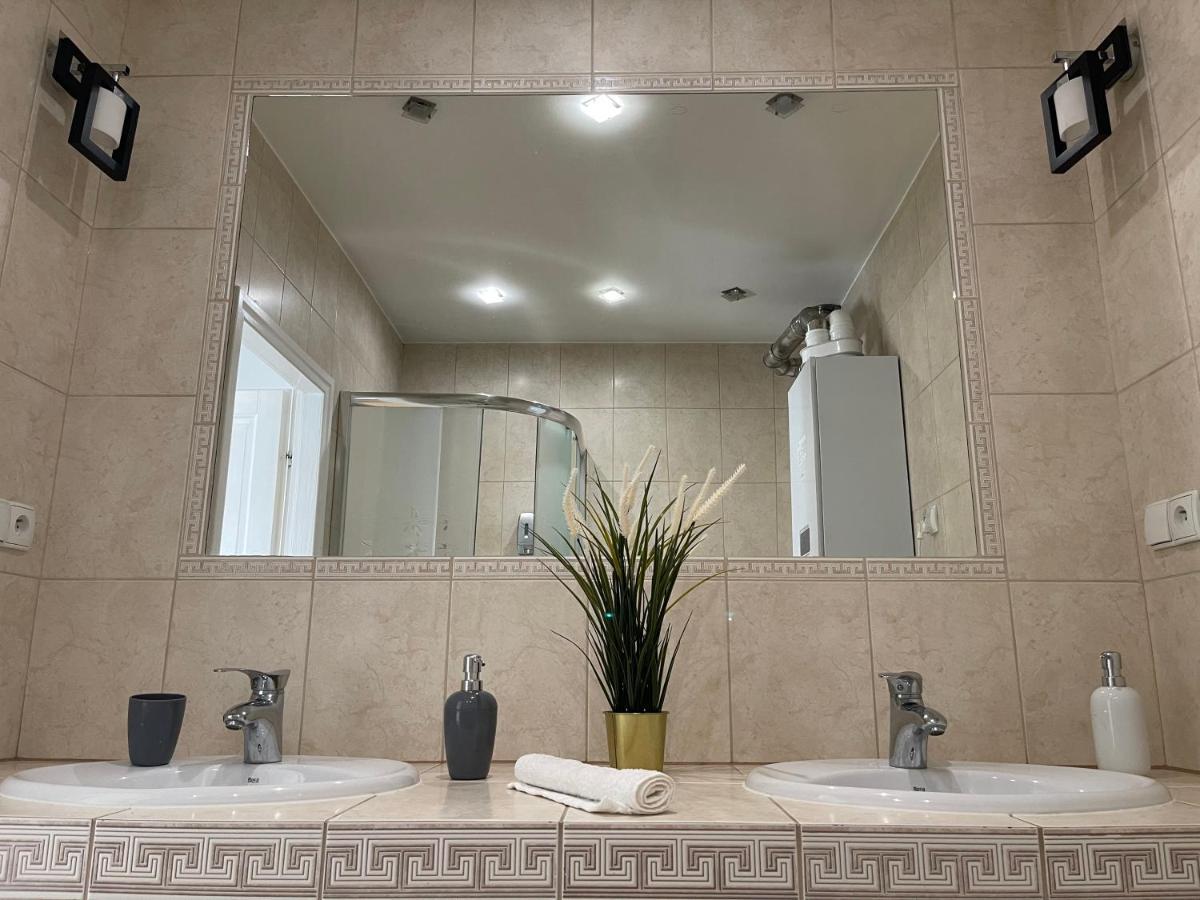 Marka Apartment Krakow Bagian luar foto